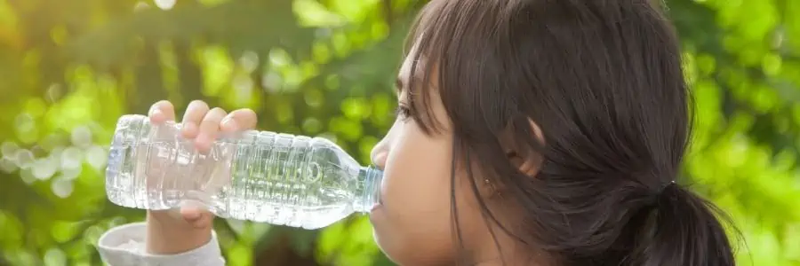 Berapakah jumlah air yang diperlukan oleh kanak-kanak di usia 0-13 tahun?